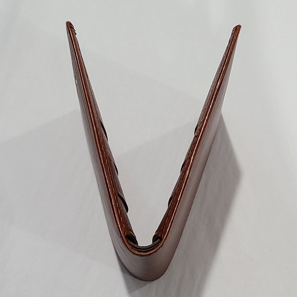 Louis Vuitton Cognac Epi Leather Slim Wallet - Picture 3 of 11